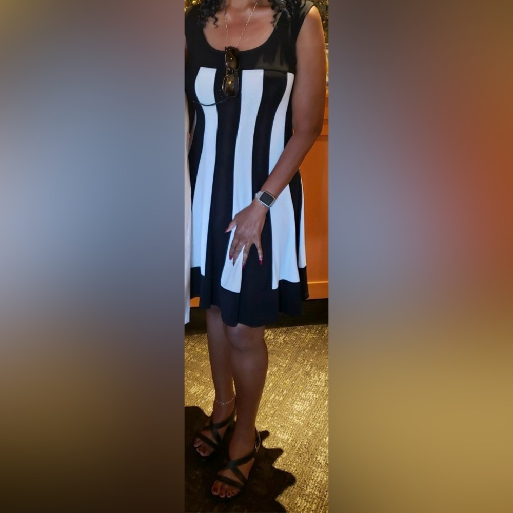 Connected Apparel Monochrome Mini Dress